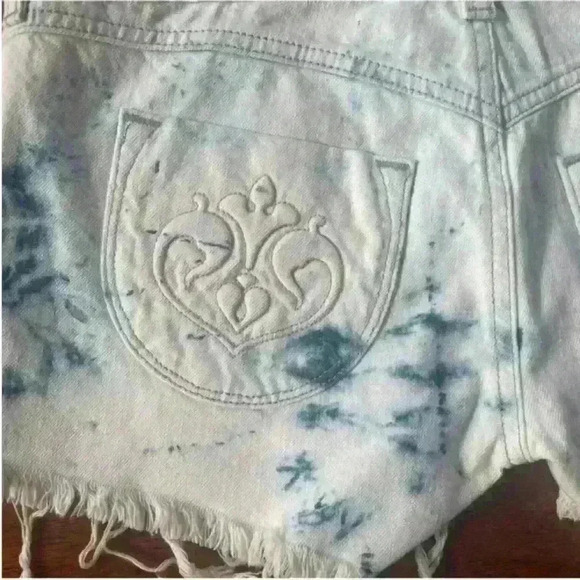 Siwy- " Camilla" Tie Dye Denim Cut-Off Shorts-Superstition Wash Size 27 NWT! - Picture 6 of 8